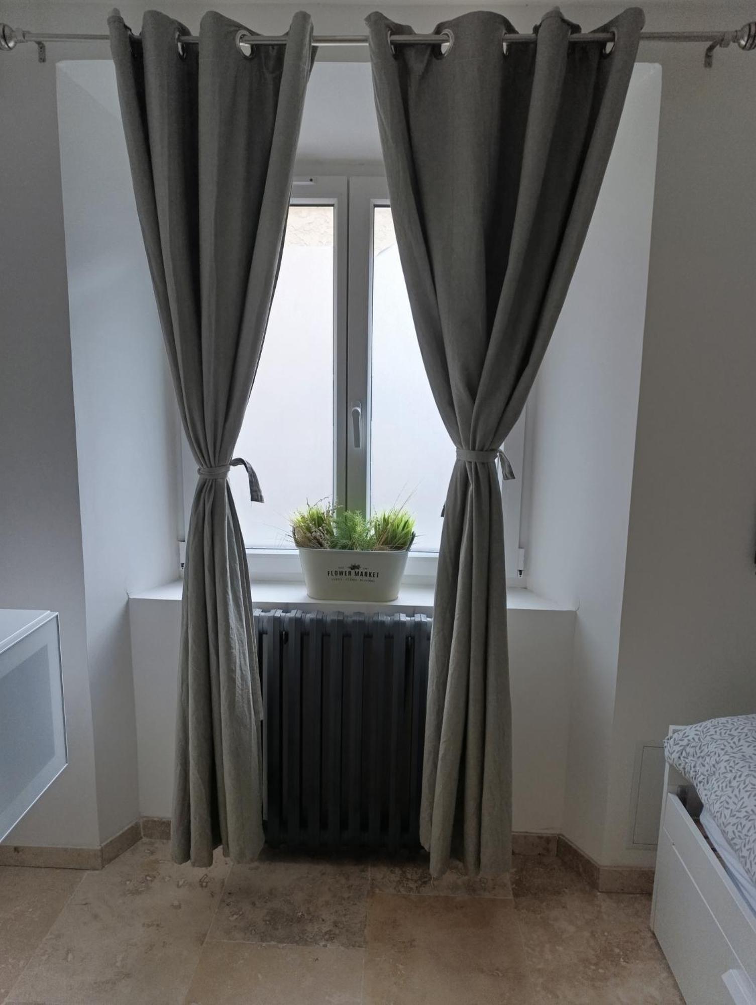Logement Le Gabian Ampus Luaran gambar